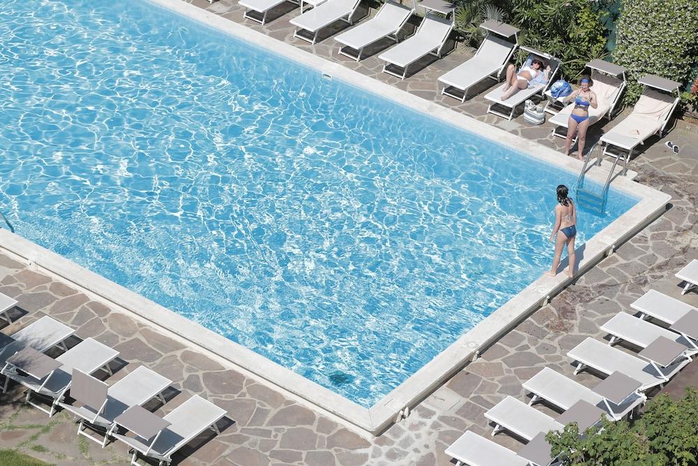 Hotel Doge Milano Marittima Eksteriør billede
