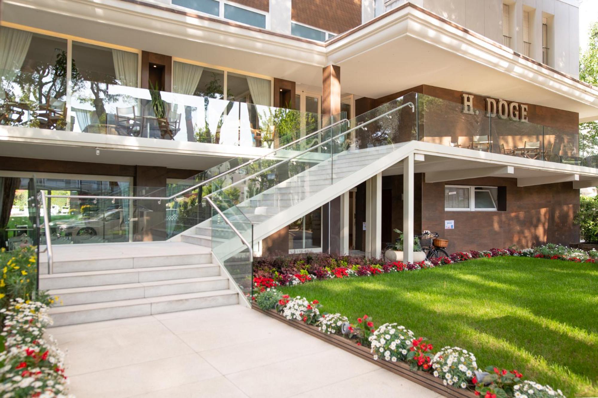 Hotel Doge Milano Marittima Eksteriør billede
