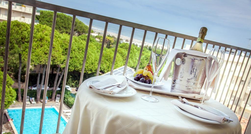 Hotel Doge Milano Marittima Eksteriør billede