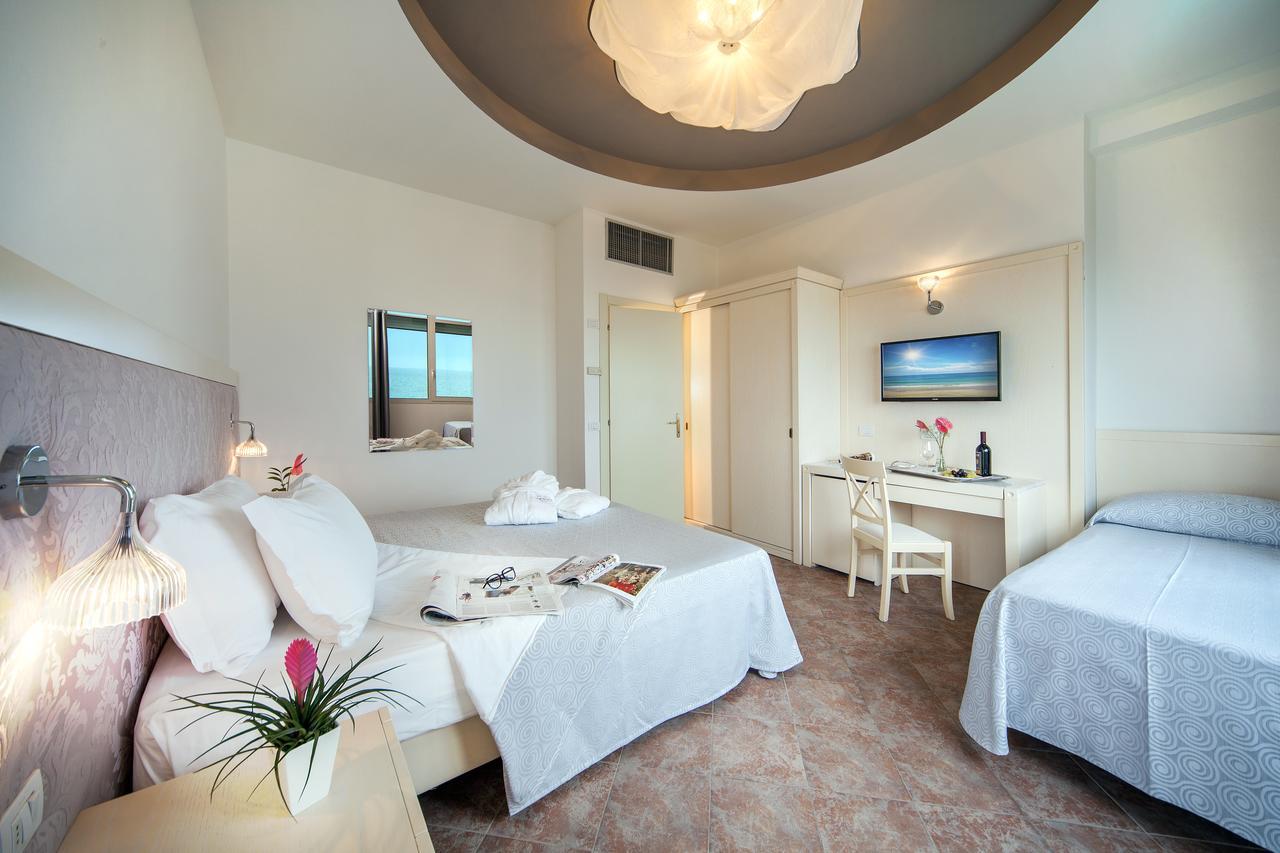 Hotel Doge Milano Marittima Eksteriør billede